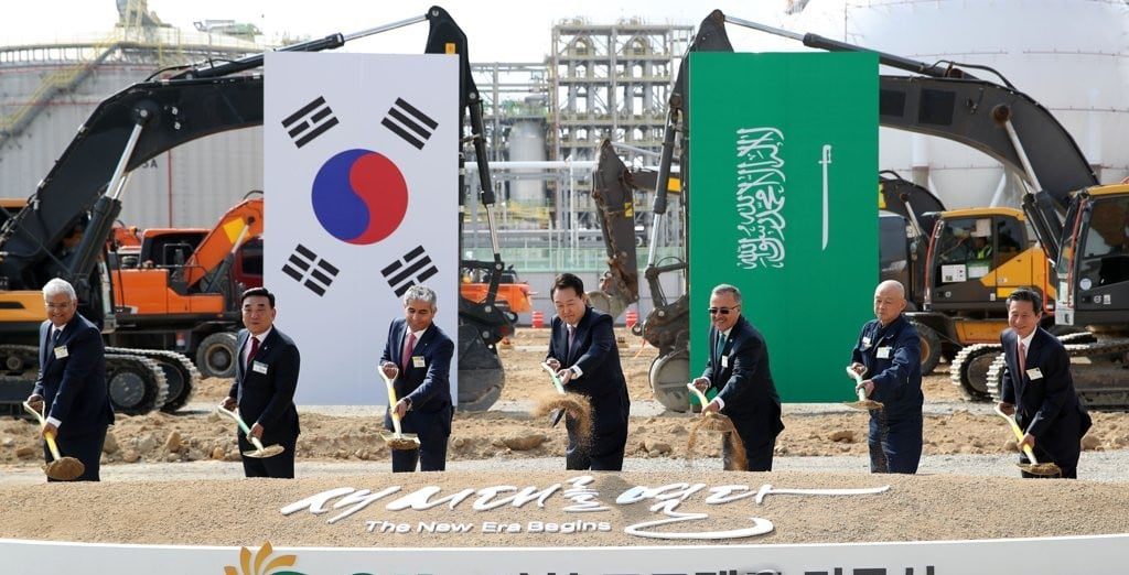 Saudi Aramco lays the foundation stone for the largest petrochemical project in South Korea (photos)