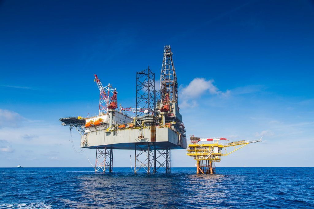 احتياطيات النفط والغاز في غرب أفريقيا تجذب 3 شركات